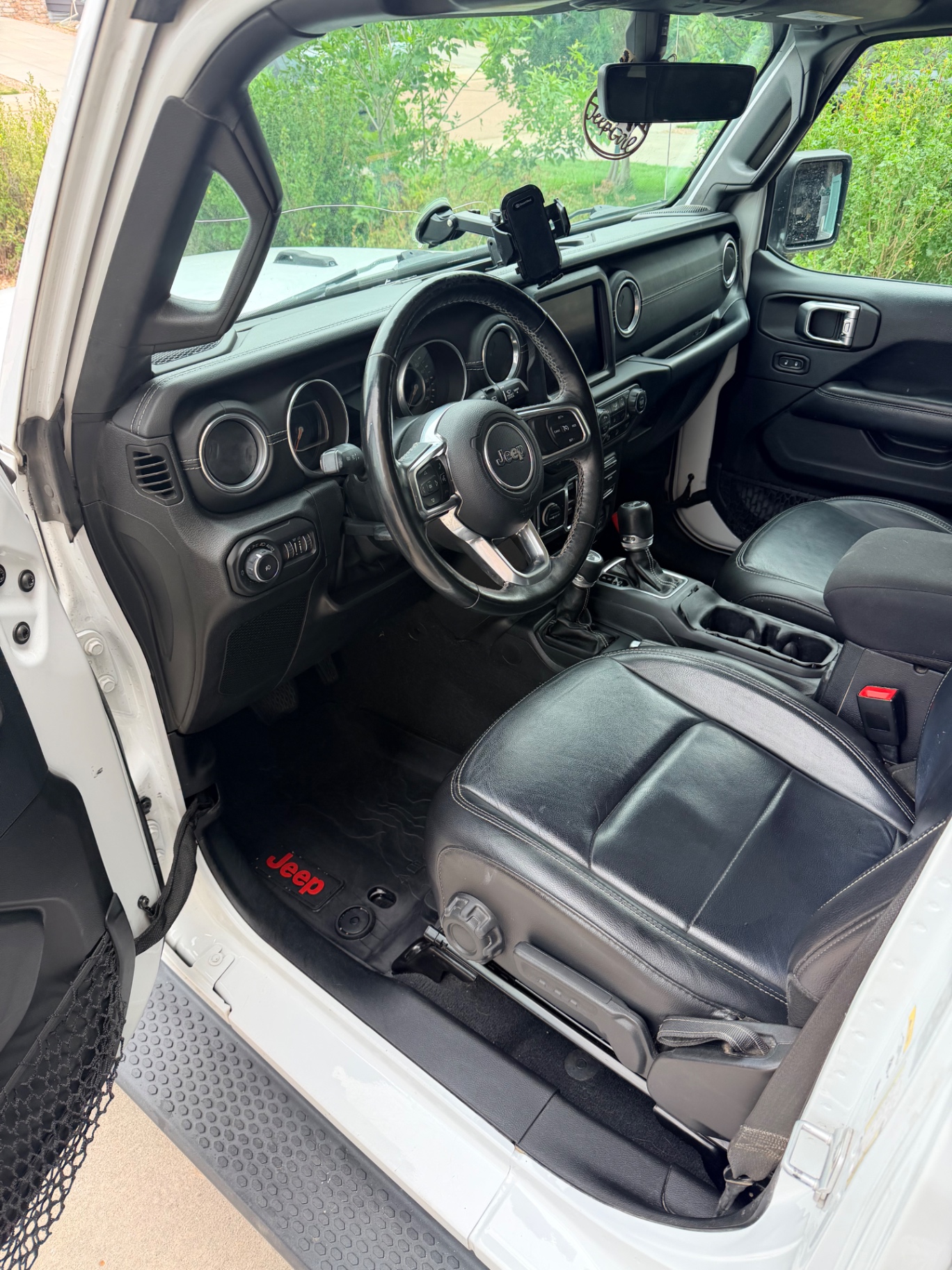 Jeep Wrangler interior detail